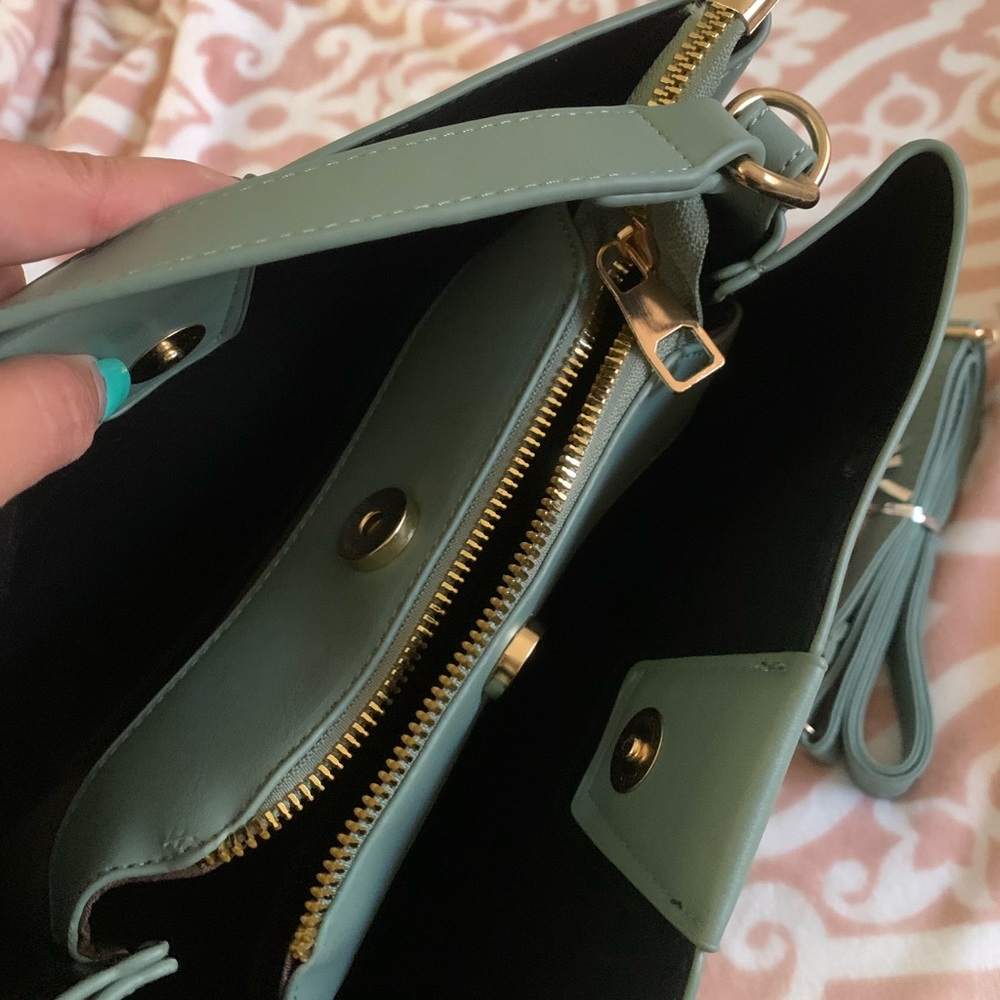 Rectangular Green Handbag - image 3